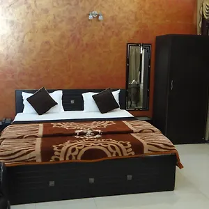 https://hotel-hkj-international.hotels-varanasi.com